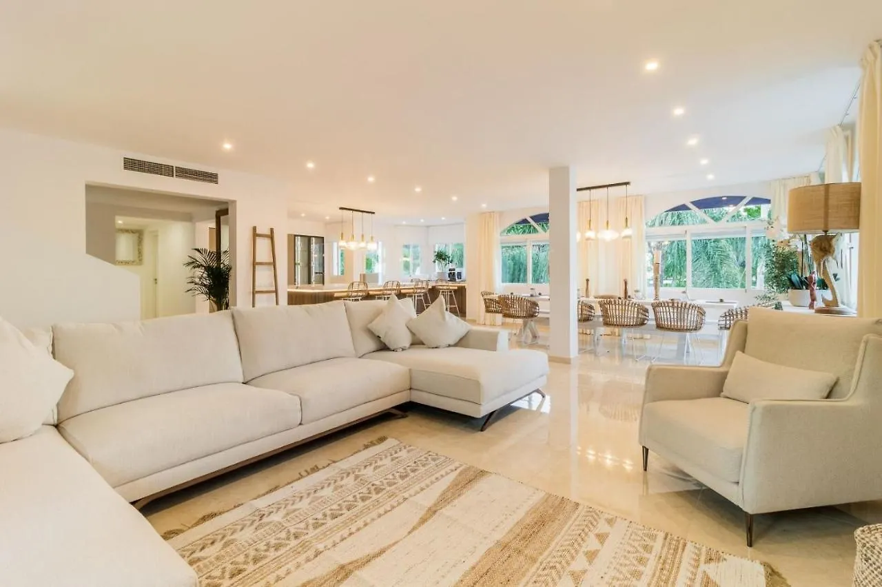 וילה Arcadia - Avenida 28 De Las Adelfas 29680 Estepona, Malaga